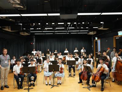 The School Orchestra won a Silver Award in the Joint School Music Competition 2022.