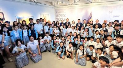 <<APEX 2025 Visual Arts Graduation Show Opens with Distinguished Ceremony>>