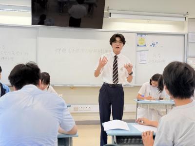  中文辯論隊初賽3:0大捷晉級