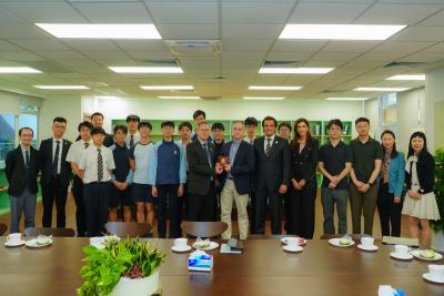 An Inspiring Dialogue with Cambridge's Professor Colm Durkan: Insights for Our Future Engineers & Doctors
