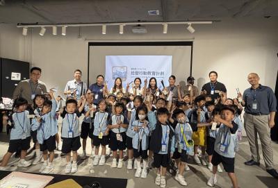 From Classroom to Ocean: First-Graders Learn About Marine Plastic Pollution