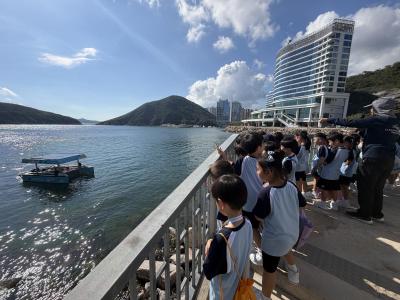 From Classroom to Ocean: First-Graders Learn About Marine Plastic Pollution