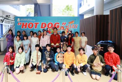 ✨A-School WeProud Dress Casual Day X HOT DOG Day🌭