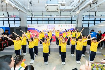 🍄Brownies Members Shine on Stage for the First Time✨