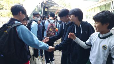 Cultural Exchange with JIS