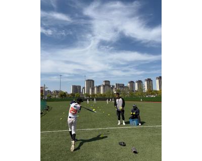 <<⚾Boys’ & Girls’ Softball Team Recharge from a 7-Day Training Camp in Nanjing!>>