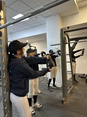<<⚾Boys’ & Girls’ Softball Team Recharge from a 7-Day Training Camp in Nanjing!>>
