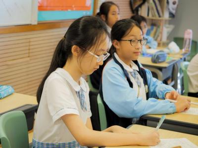<<🗺️Thrilling Ocean Adventures in Grade 6 PBL: Breakwaters! 🌊>>