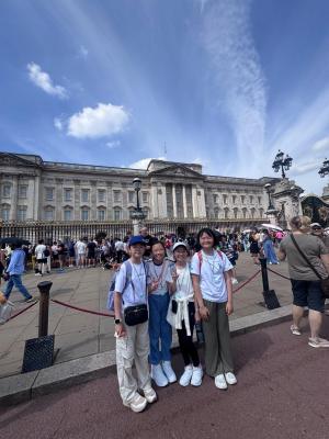 London Exchange & Excursion: A Snapshot of an Unforgettable Journey!