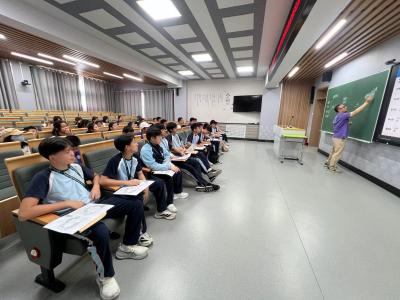 <<漫步雙城古今，啟迪學思情誼——中國北京及天津文化研習團>>