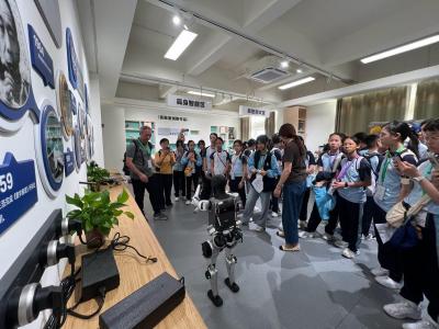 <<漫步雙城古今，啟迪學思情誼——中國北京及天津文化研習團>>