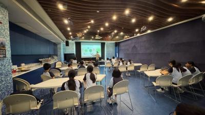 <<Deep Dive into Marine Life: Grade 6 PBL Students Explore Coral Reefs & Ocean Protection!🪸🌊 >>